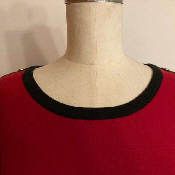 JM Collection Two-Tone Sweater - Picture 4 of 8